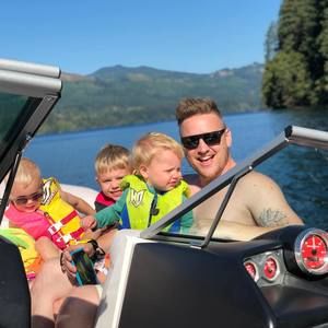 Meet your Posher, Michele